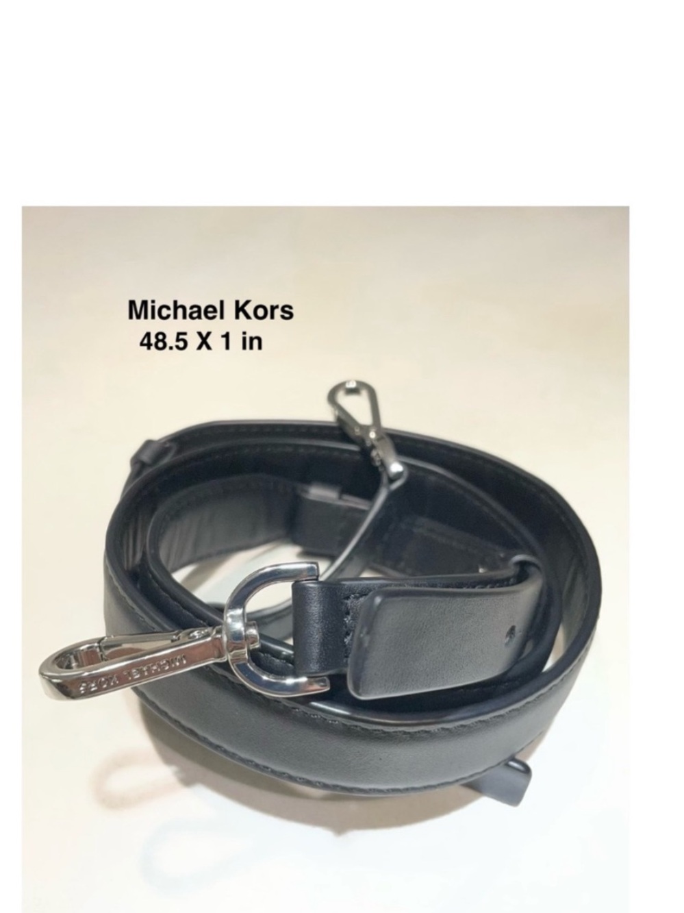 Micheal kors Adjustable Black/Silver Leather Strap length 48.5 X 1.0 in ⭐️⭐️⭐️